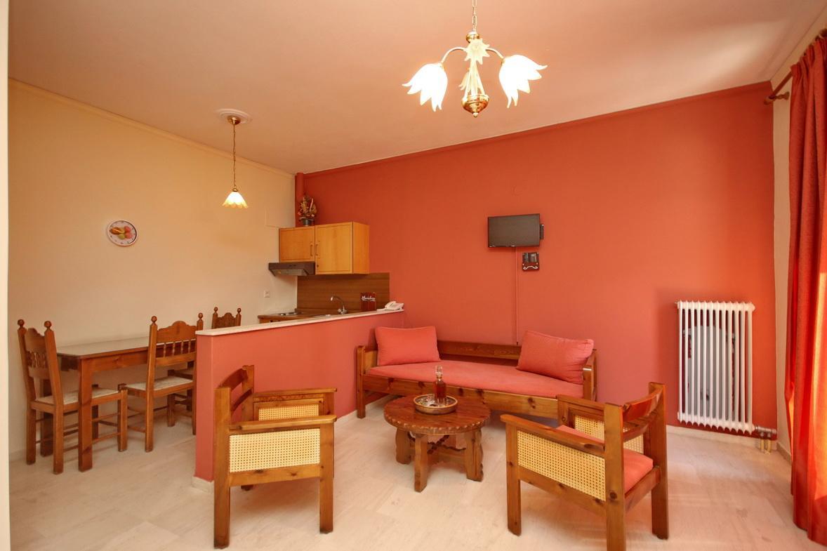 Hotel Marialena Epidaurus Buitenkant foto